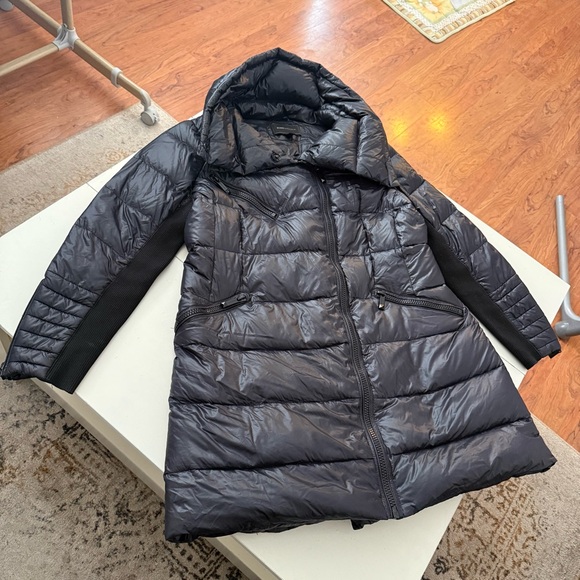 BCBGMAXAZRIA Black Quilted Puffer Jacket Minimalist Quite Luxury Chic Minimalist - Picture 4 of 6